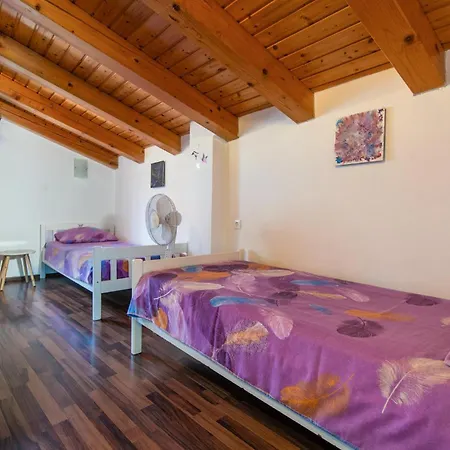 Gorgeous Home In Krnica With Kitchen Holiday home Krnica