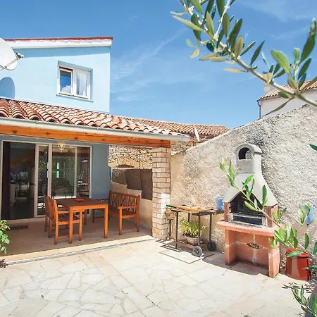 Gorgeous Home In Krnica With Kitchen Holiday home